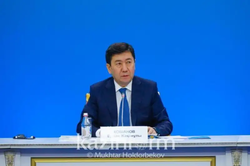 Қозоғистонда президент ваколати муддати  қачон етти йилга чўзилади