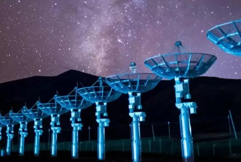 Хитойда Қуёшни кузатиш учун дунёдаги энг йирик радиотелескопи қурилди