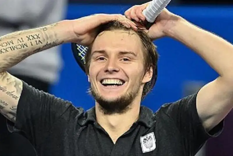 Қозоғистонлик теннисчиларнинг US Оpen - 2022 турнирида қанча пул ишлагани маълум бўлди