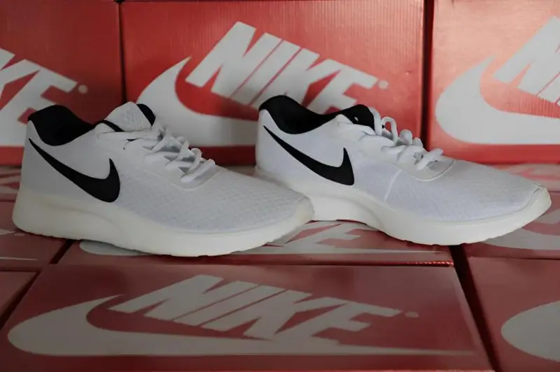 Ўзбекистонда Nike кроссовкаларини ишлаб чиқариш бошланди