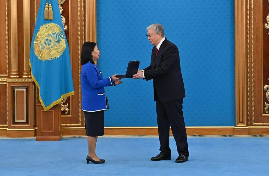 Орыстың сексуалды әйелдері