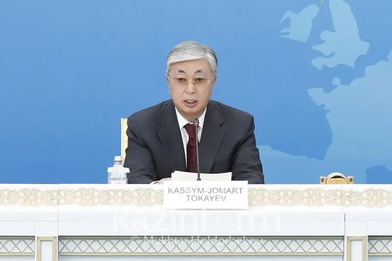 托卡耶夫总统：国际紧张态势仍然存在
