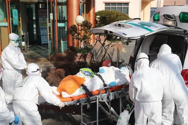 Жанубий Кореяда коронавирус туфайли ҳалок бўлганлар сони 7 одамга етди