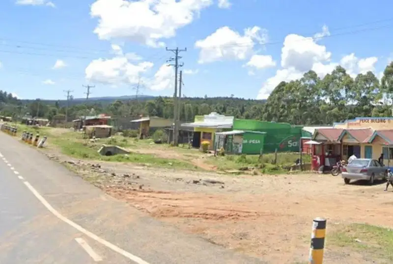 Кенияда юк машинаси 8 та машинага урилиб, 50 га яқин киши ҳалок бўлди