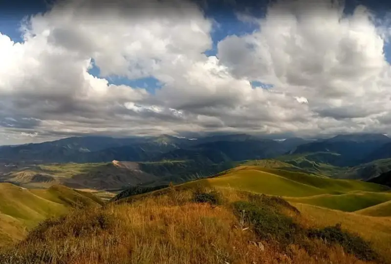 قازاقستان مەن قىرعىزستان اراسىنداعى تاۋ وتكەلدەرى ساياحاتشىلار ءۇشىن 2023 -جىلى اشىلماق