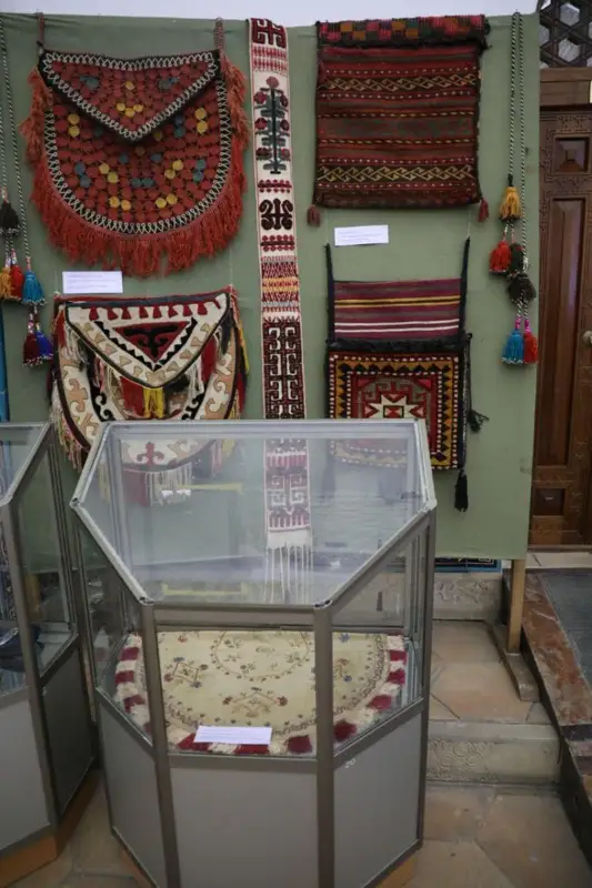 بابادان قالعان بار مۇرا