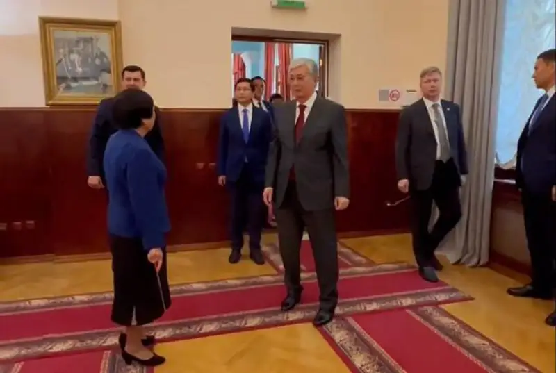 Мемлекет басшысы Қаныш Сәтбаевтың мемориалдық музейіне барды