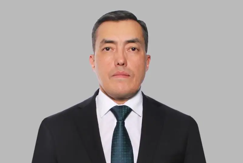 工业和基础设施部副部长获任