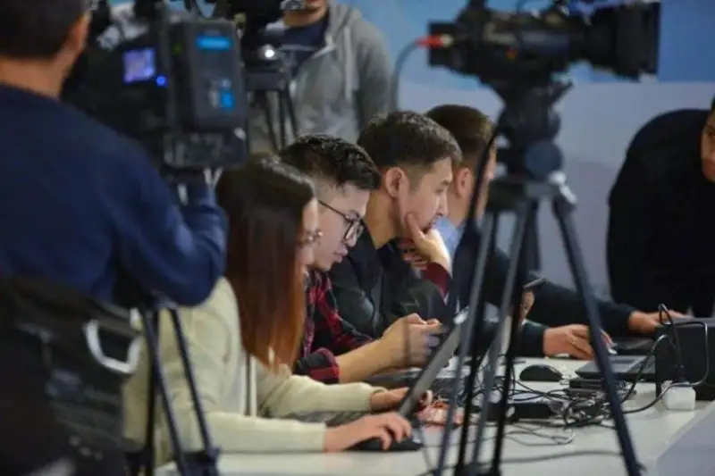 Сенат РК объявил о старте конкурса для журналистов