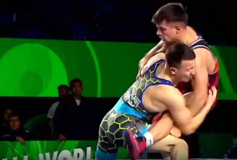 Юнон-рум кураши бўйича жаҳон чемпионатида Қозоғистон вакили бронза медали совриндори бўлди