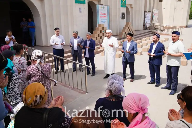 شىمكەنتتە 32 مىڭ وتباسىنا «رامازان قورجىنى» تاراتىلدى