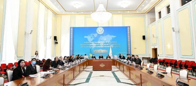 第一副外长主持召开亚信会议高级别官员委员会会议