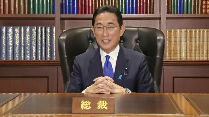 Япония Ҳукумати тўлиқ  таркибда истеъфога чиқди