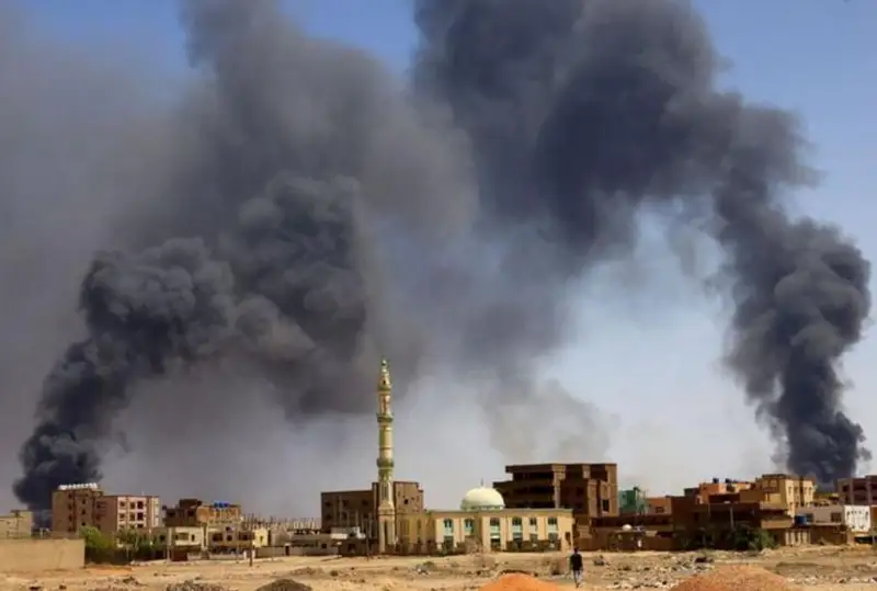 Суданда сулҳ бузилди: БМТ 800 000 қочқинни кутмоқда