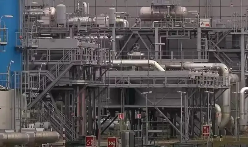 Нидерландия энг йирик газ конини ёпади