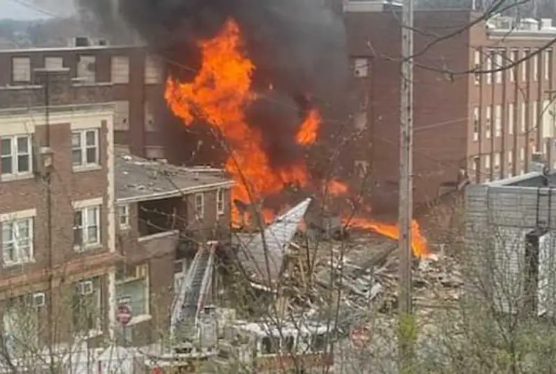 美国一巧克力工厂爆炸致多人死伤