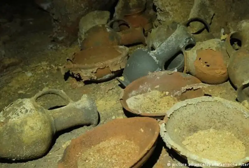 Исроилда Рамзес II даврига оид ноёб мозор топилди