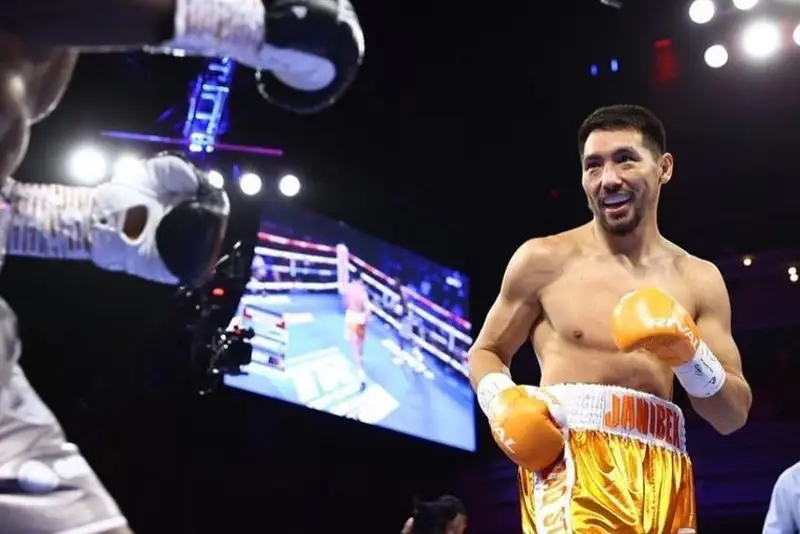 WBО чемпиони Жанибек Алимханули Хайме Мунгияни жангга чорламоқда