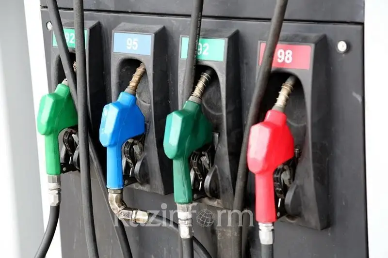 Беш ойда Қозоғистонда 2 млн тоннага яқин бензин ишлаб чиқарилди