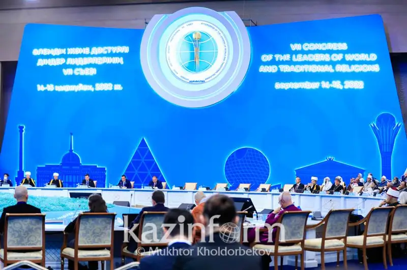 Qazaqstanǵa kelip Rım Papasymen kezdese alatynymyz kóńil qýantady - reseılik din qyzmetkeri