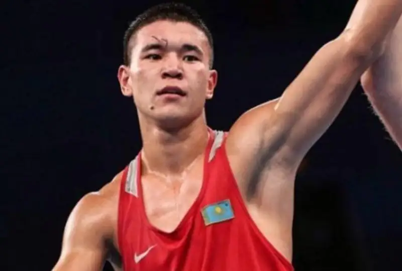 Абилайхан Жусупов профессионал боксдаги мексикалик рақибини нокаутга учратди