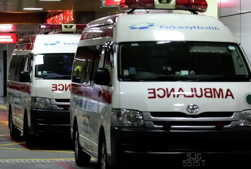 Автобус столкнулся с грузовиком в Индии, есть погибшие