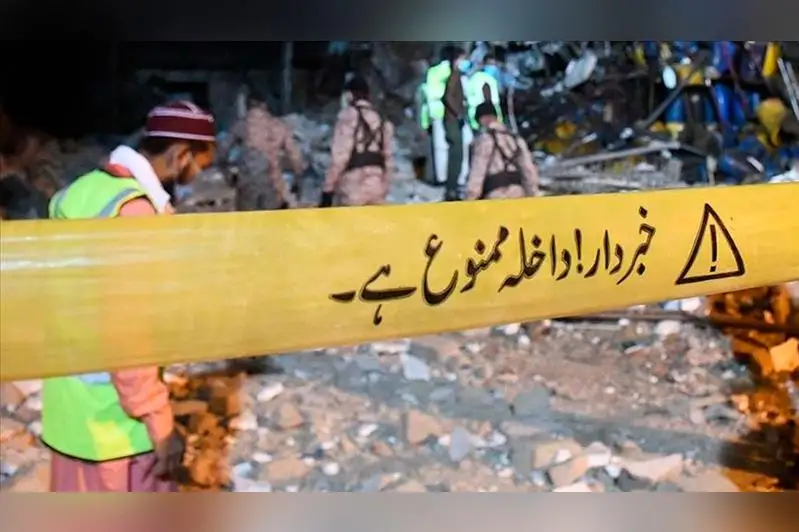 Покистонда бомба портлади ва уч киши ҳалок бўлди