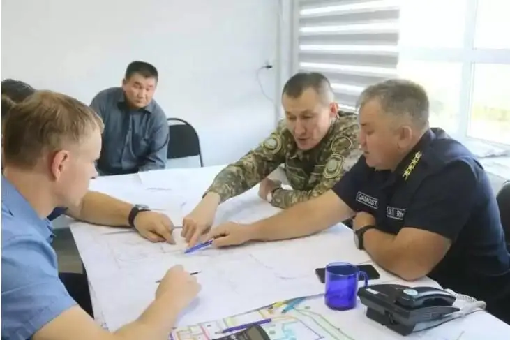 قاراعاندى وبلىسىنداعى شاحتادا بەسىنشى كەنشىنى ىزدەستىرۋ قالاي ءجۇرىپ جاتىر