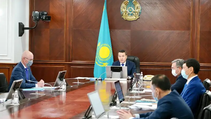 Мы должны выслушивать проблемы людей, их критику - Алихан Смаилов