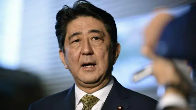 日本首相安倍入院 官方称“常规检查”