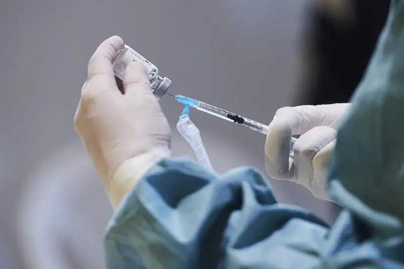 Ўзбекистонда 80 мингдан ортиқ бола коронавирусга қарши эмланди