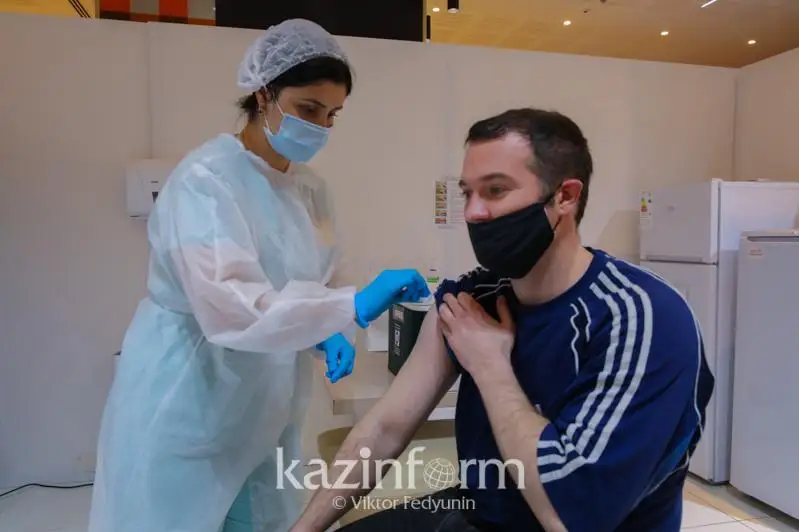 Алмати вилоятида коронавирусга қарши эмланганлар сони 1 миллиондан ошди