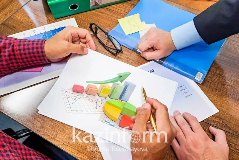 الەمدىك قارىز ۇلعايىپ بارادى