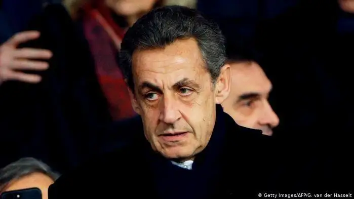 Франциянинг собиқ президенти Николя Саркози судланмоқда