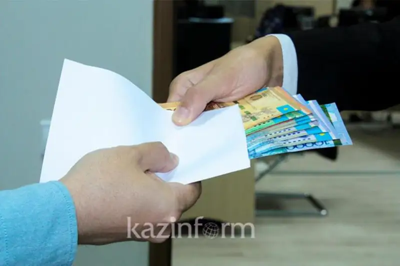 الماتىدا زاڭسىز قۇرىلىسقا رۇقسات بەرىپ كەلگەن باسشى ۇستالدى