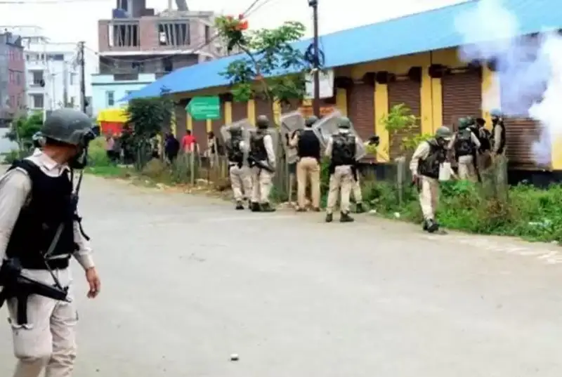 Ҳиндистоннинг Манипур штатидаги миллатлараро можароларда ўнлаб одамлар ҳалок бўлди