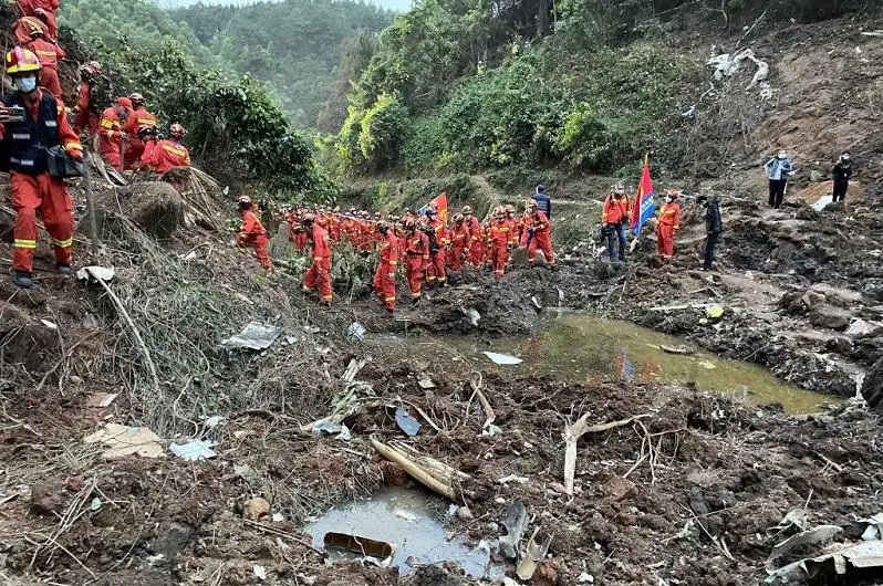 Опасных грузов не было на борту разбившегося в Китае Boeing