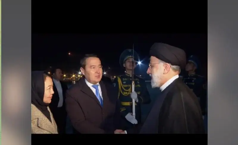 ەلورداعا يران پرەزيدەنتى يبراحيم رايسي ۇشىپ كەلدى