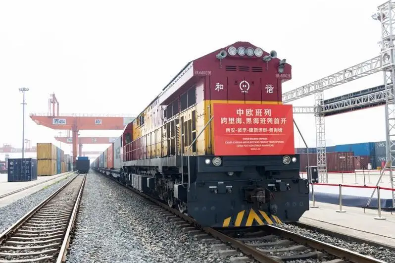 Хитой Қозоғистон орқали Европага янги аралаш юк ташиш йўналишини ишга туширди