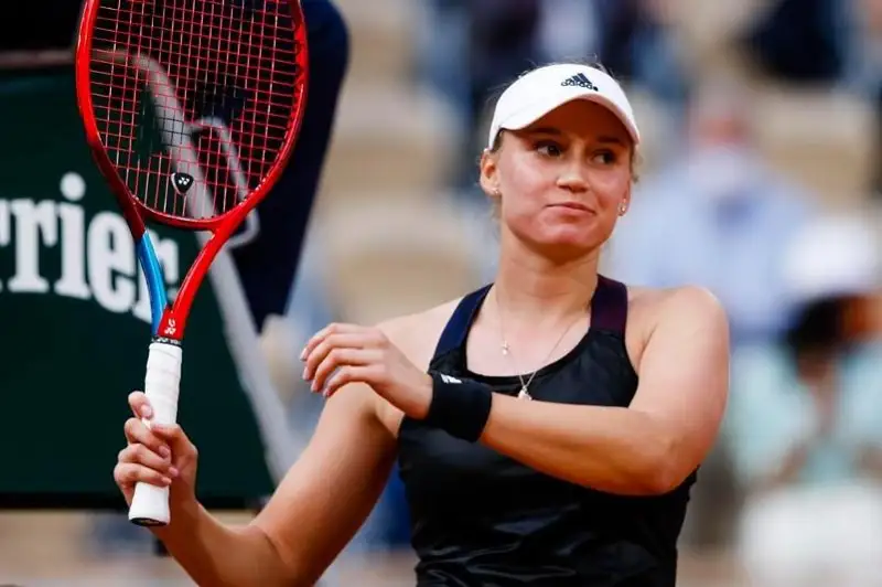 Первая ракетка Казахстана завершит год в ТОП-15 рейтинга WTA