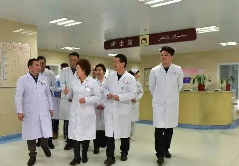 قىتايدا ۆيرۋستان قورعانۋ ءۇشىن ينگالياتسيالىق ۆاكسينا قابىلدايدى