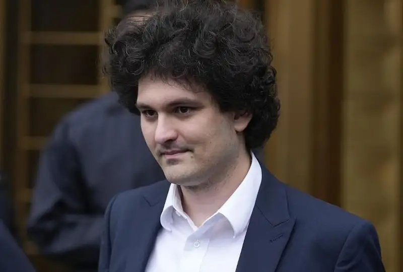 Основателю криптовалютной биржи FTX грозит более 100 лет тюрьмы