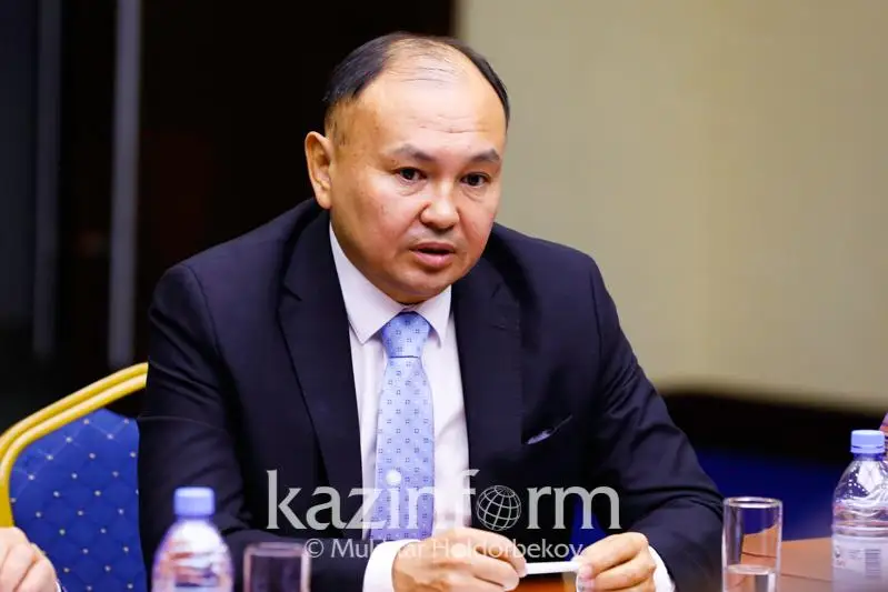 Erlan Saırov Eýropamen júk tasymalynyń qıyndaýynan bıznes shyǵynǵa batatynyn aıtty