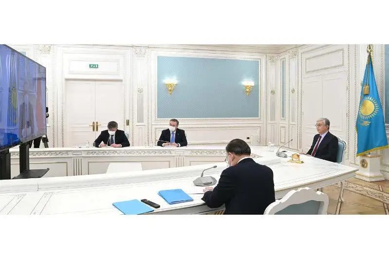 Қасим-Жомарт Тоқаев Туркия ташқи ишлар вазири билан онлайн учрашув ўтказди