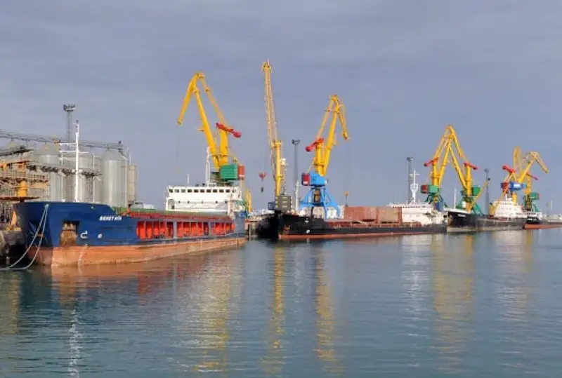 Дунёнинг энг бой одамларидан бири Қозоғистон портига сармоя киритмоқчи