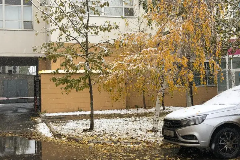 Первый снег выпал в Костанае