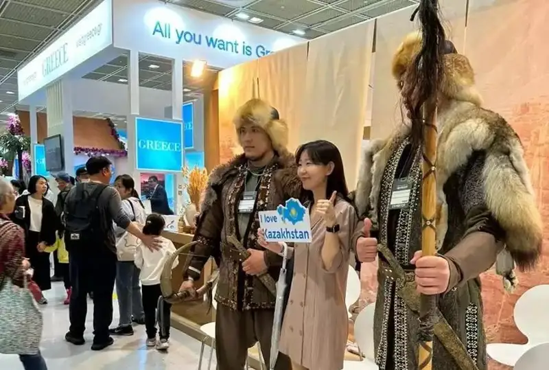 哈萨克斯坦旅游企业参加首尔国际旅游展