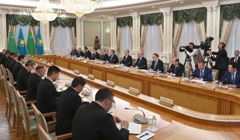 Туркманистон Президентининг Қозоғистонга давлат ташрифи доирасида 14 та ҳужжат имзоланди