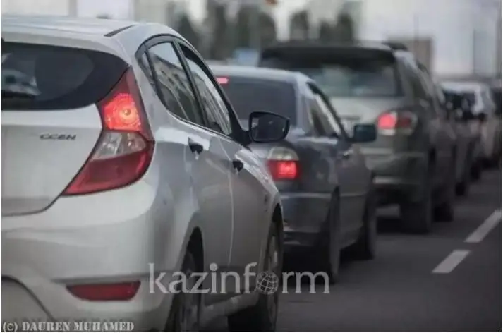 بۇگىن 333 ادام شەتەلدىك كولىگىن زاڭداستىرىپ، جاڭا ءنومىر الدى