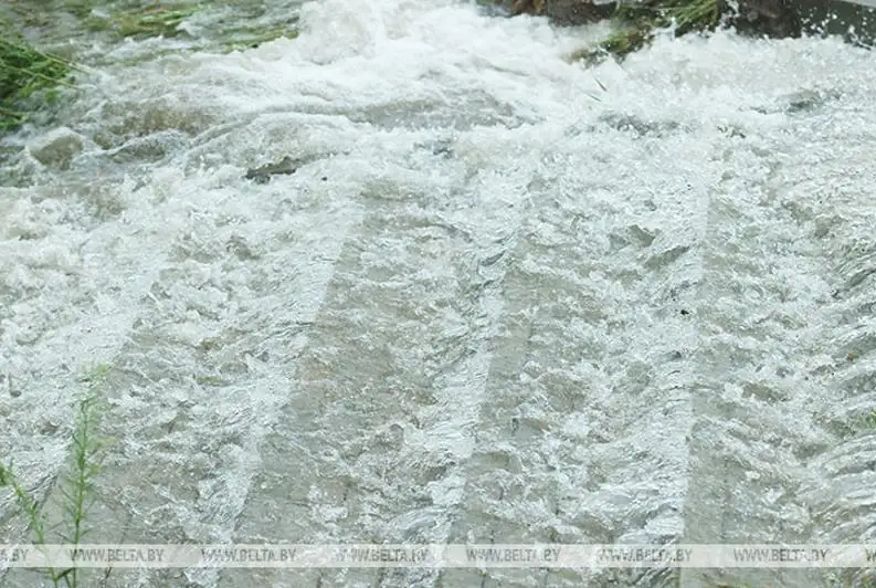 Хитой шимолидаги сув тошқинлари туфайли 120 минг киши эвакуация қилинди